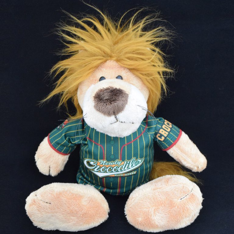 レッドのラインがおしゃれな縦縞ユニフォーム | 作成事例 フォト